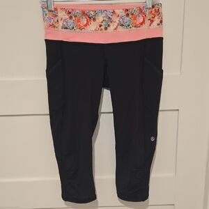 Lululemon Capri Floral Waistband Leggings